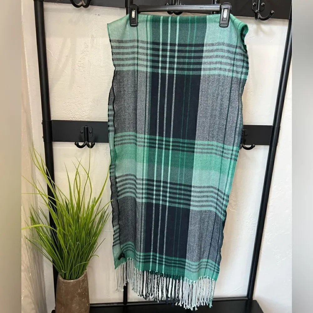 Banana republic factory men’s scarf green plaid Men’s one size